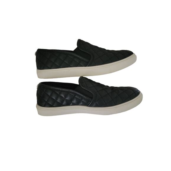 Steve Madden Womens Ecentrcq Low Top Slip on Quilted Sneakers Black Size 8B - Picture 4 of 7